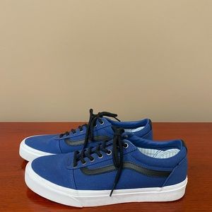 Vans Ward C&L Stripes Mens Navy White Skate
Shoes Size 9